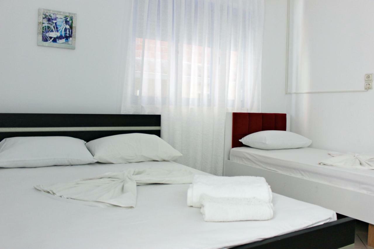 Sarandë Hercules House酒店 外观 照片